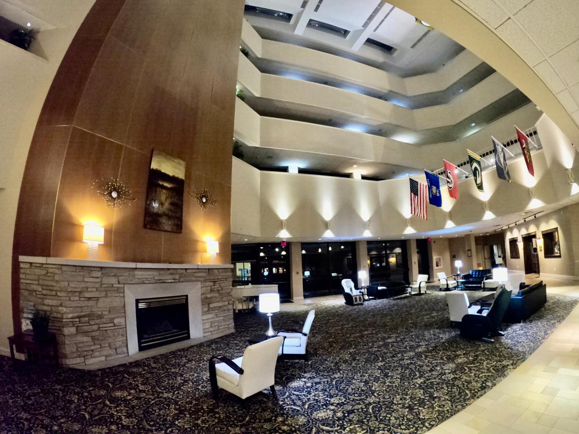 Mead & Conventions Center Wisconsin Rapids